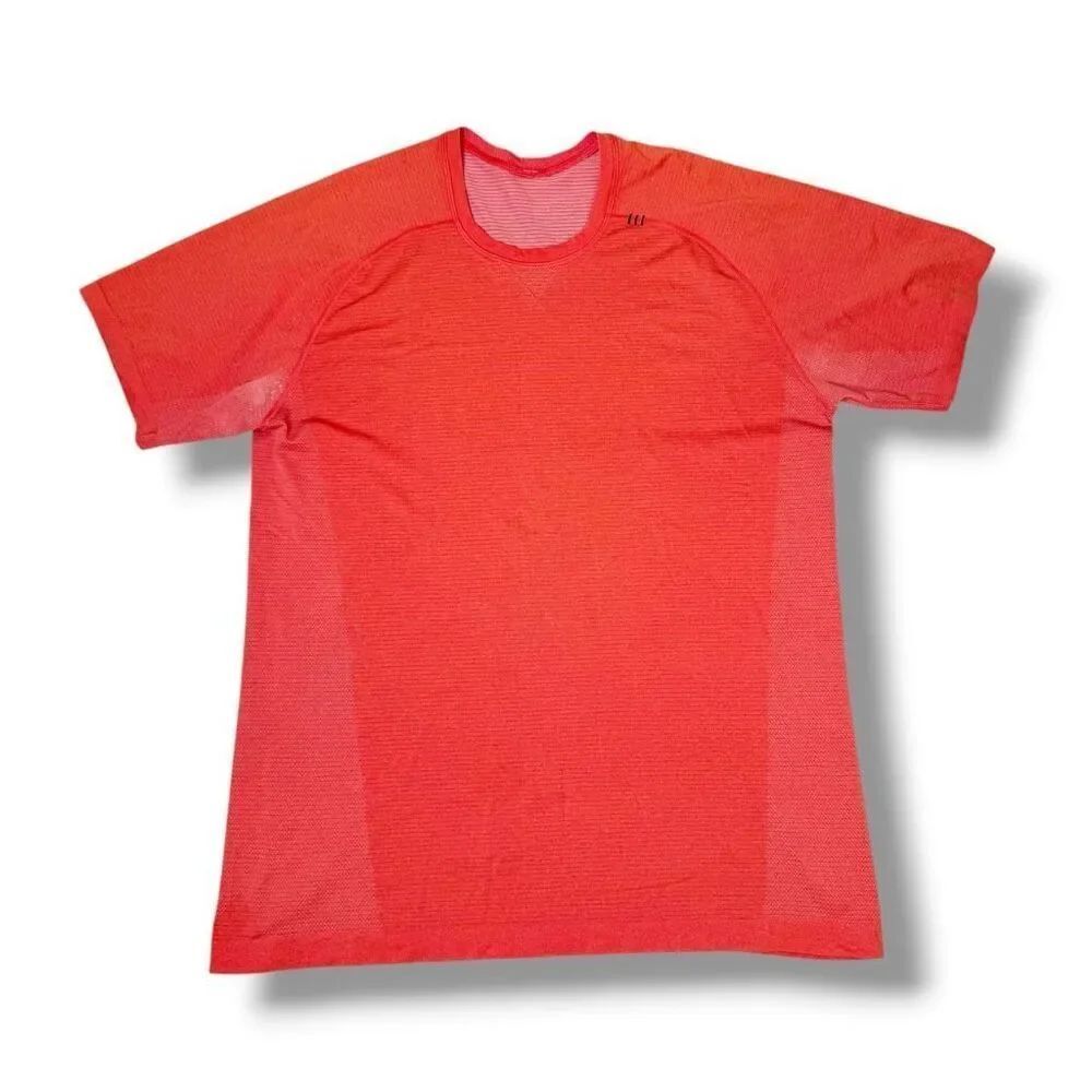 Lululemon Athletica Orange Men’s Metal Vent Tech Short-Sleeve Shirt Size L FLAWS